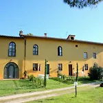 Restful Near Forest In With Pool * Vinci