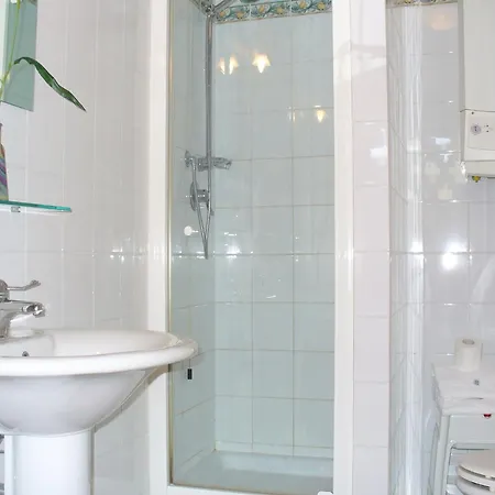 Holiday home Restful Farmhouse Near Forest In Vinci With Pool