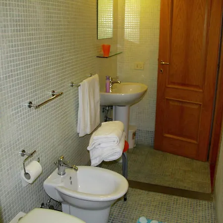 Restful Farmhouse Near Forest In Vinci With Pool Vinci